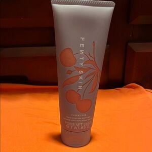Fenty Beauty Cherry Dub Exfoliant & Scrub